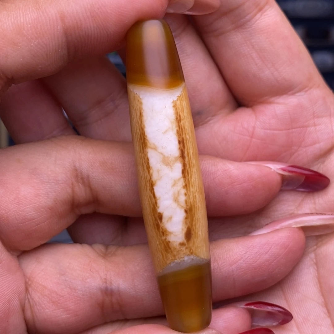 1***3玛瑙/玉髓未镶嵌珠宝半成品