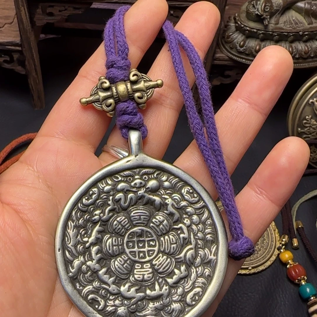 S***师泥塑藏传牌子……藏传牌子