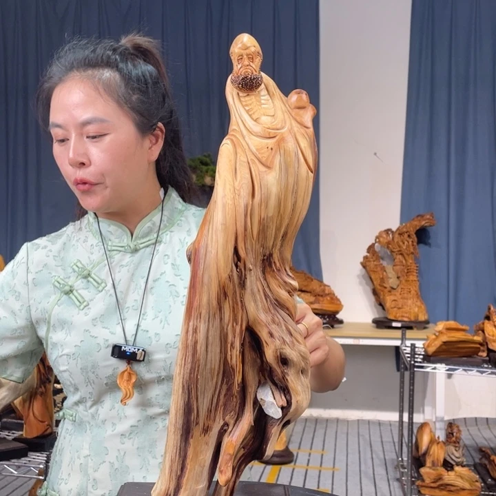 柏木（崖柏）随型摆件