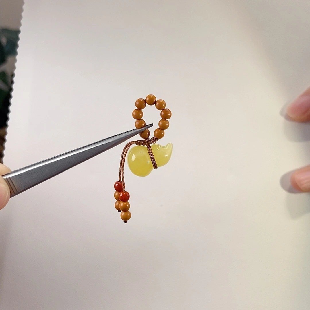 蜜蜡颈饰未镶嵌天然蜜蜡小葫芦吊坠滴流