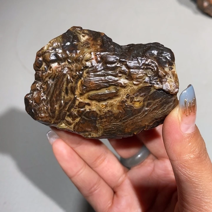 玛瑙/玉髓车挂合金健**境8