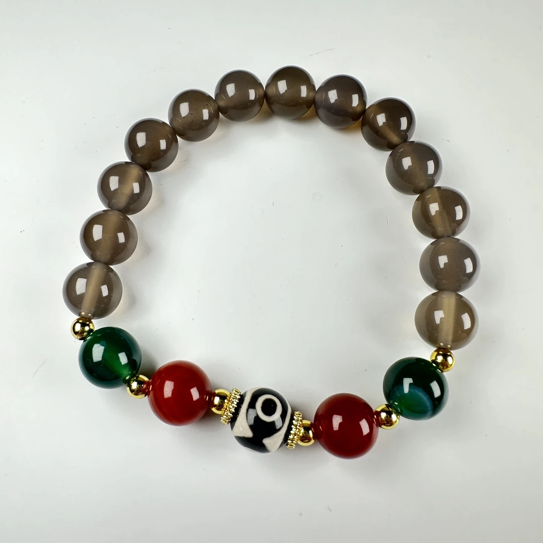 R016轻奢设计款手串 多样性发其一