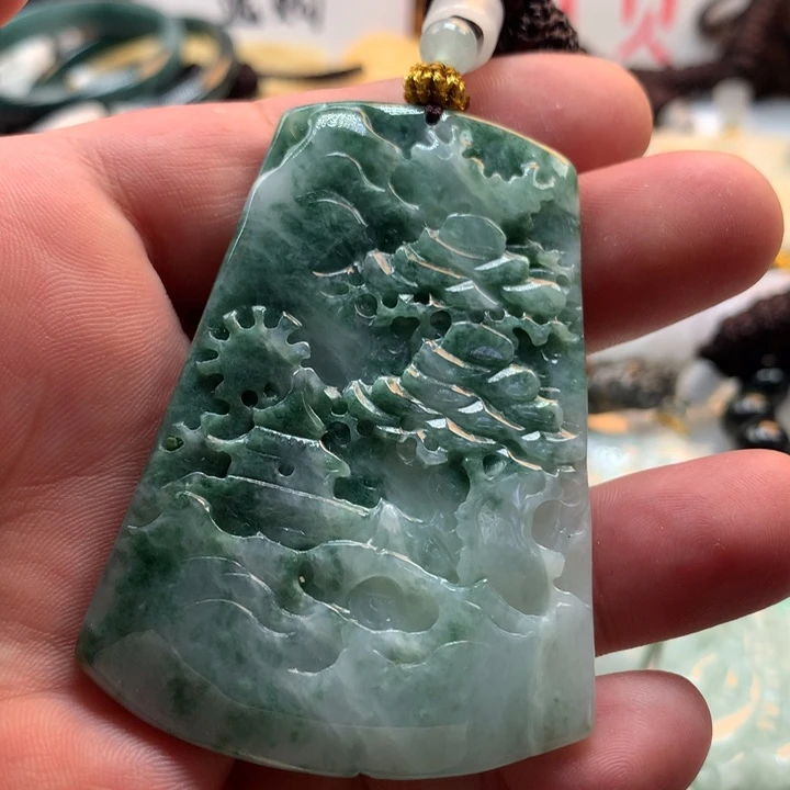 翡翠未镶嵌颈饰保真天然a货翡翠