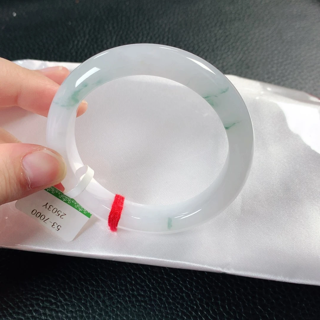 翡翠手镯未镶嵌缅甸天然翡翠手镯53圈口
