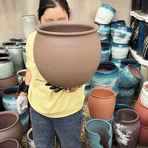 口29高28瑕疵一个。