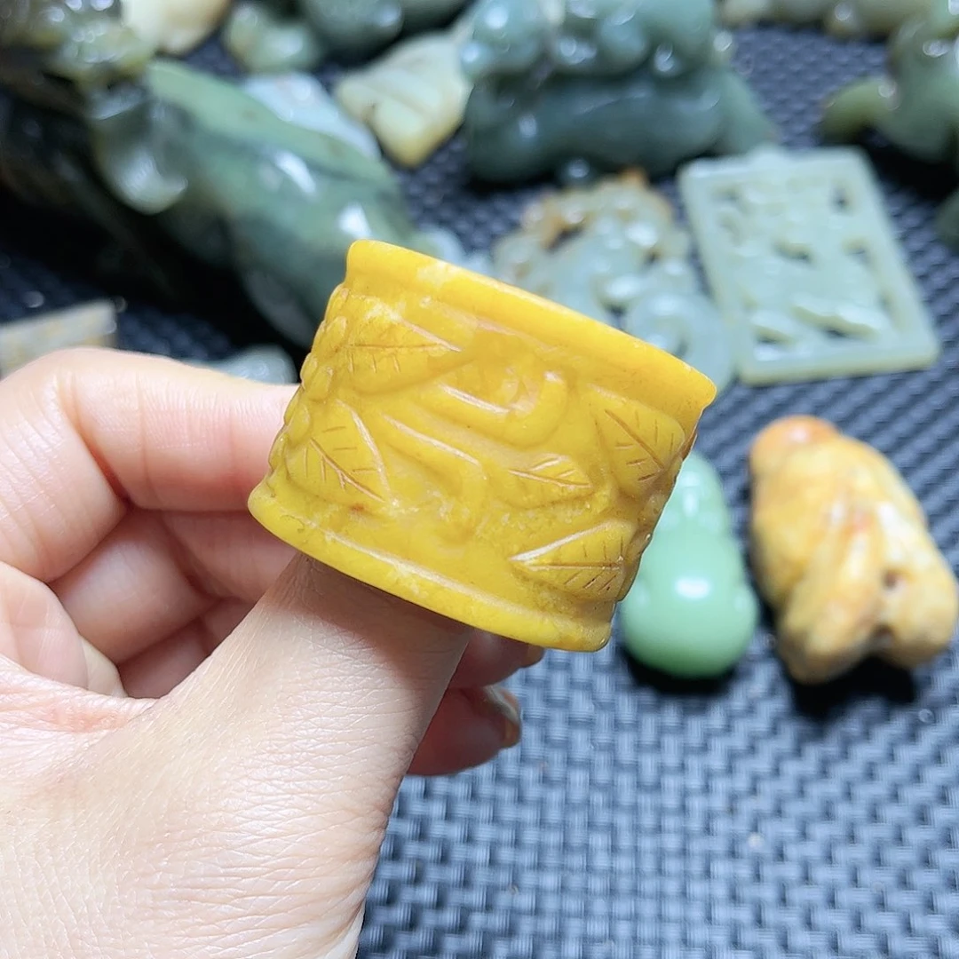 白玉菩提吊坠摆件