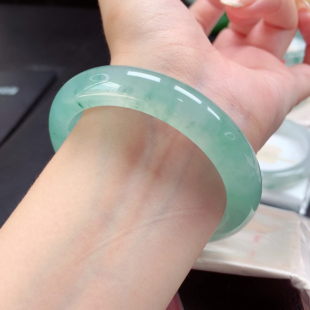 未镶嵌手镯翡翠天然a货翡翠