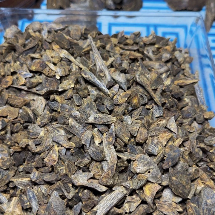 木质沉水绿奇树丁料20克