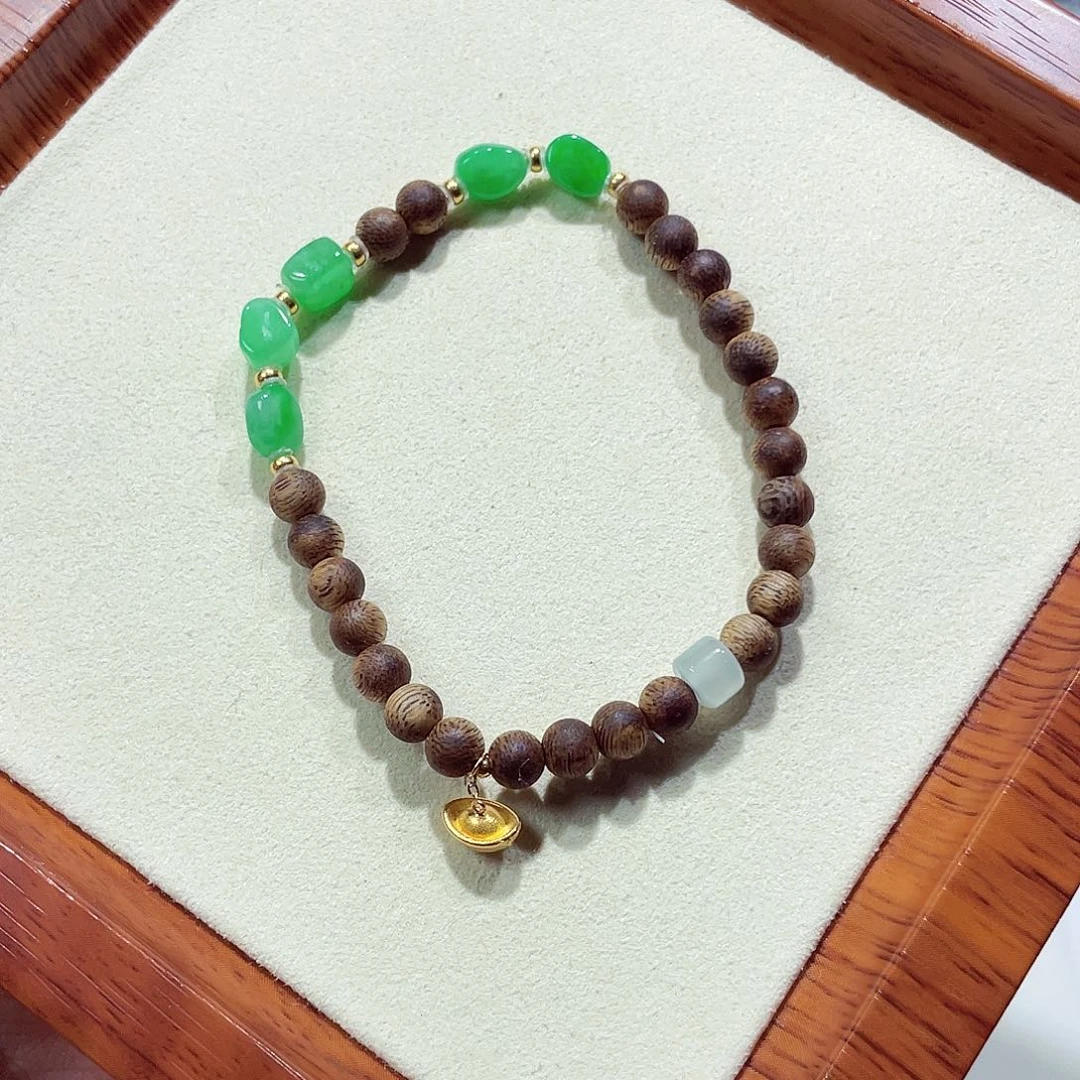 翡翠未镶嵌手链18 K金镶嵌天然缅甸翡翠A货卡