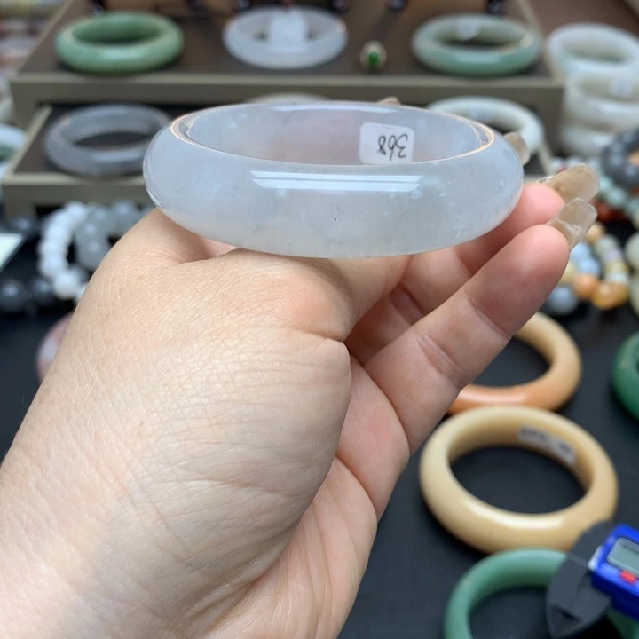 石英质玉手镯未镶嵌别****果53.7