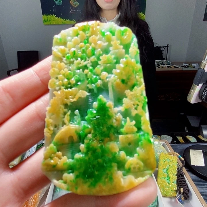 颈饰未镶嵌翡翠翡翠