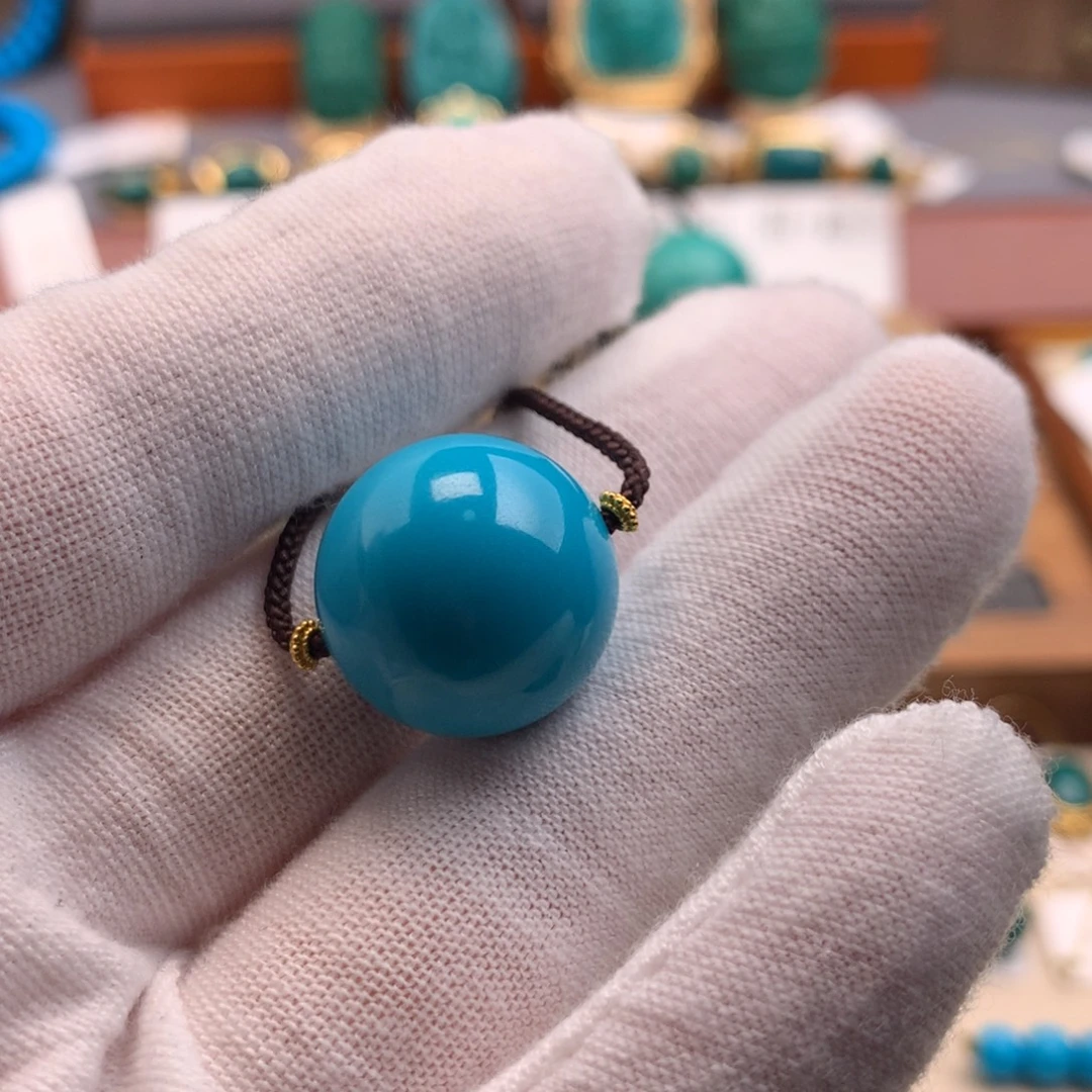 绿松石未镶嵌珠宝奇石17.5m