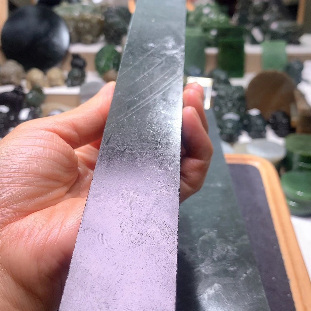 L*** 和田玉未镶嵌颈饰