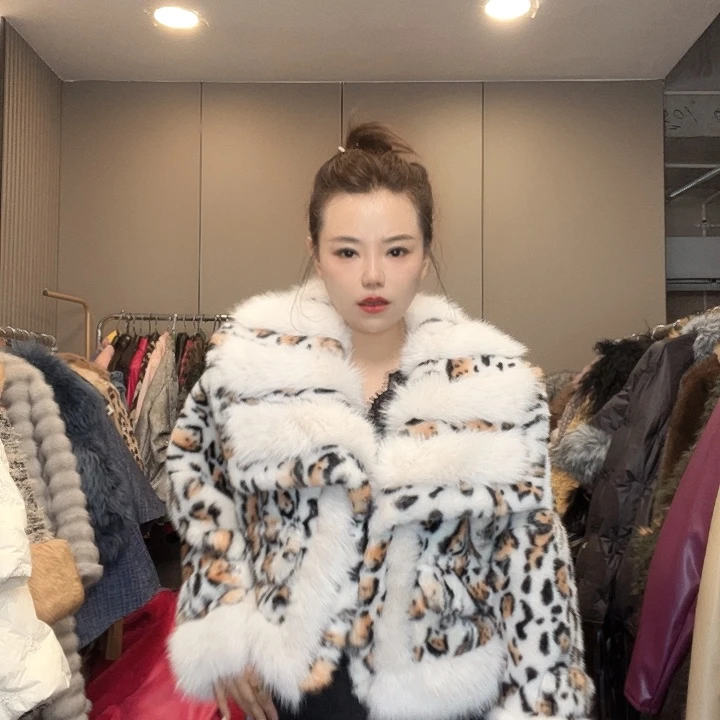 我也要努力赚钱呀笑