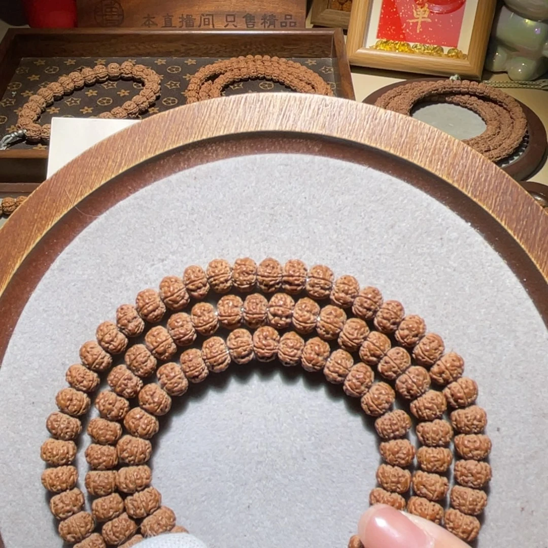 金刚菩提吊坠凹底梅花108