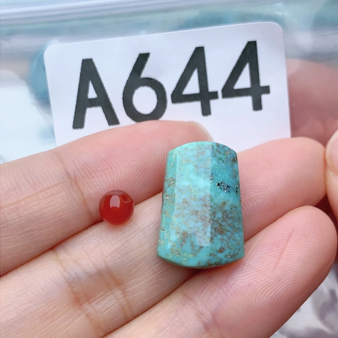 未镶嵌南红玛瑙珠宝奇石