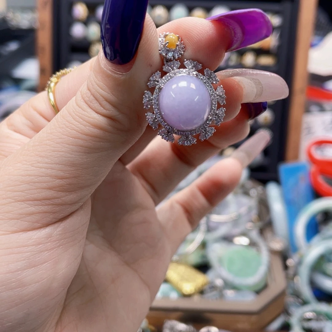 翡翠颈饰未镶嵌天然翡翠Ａ货