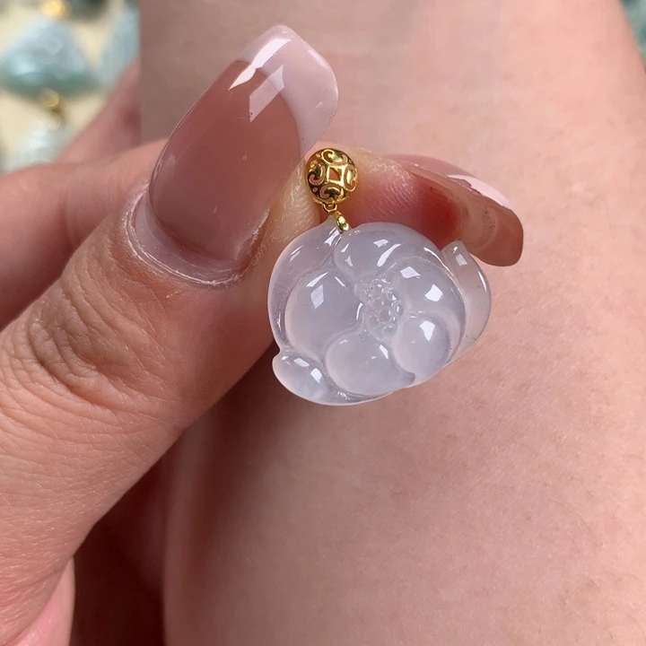 翡翠颈饰18K金镶嵌莲花