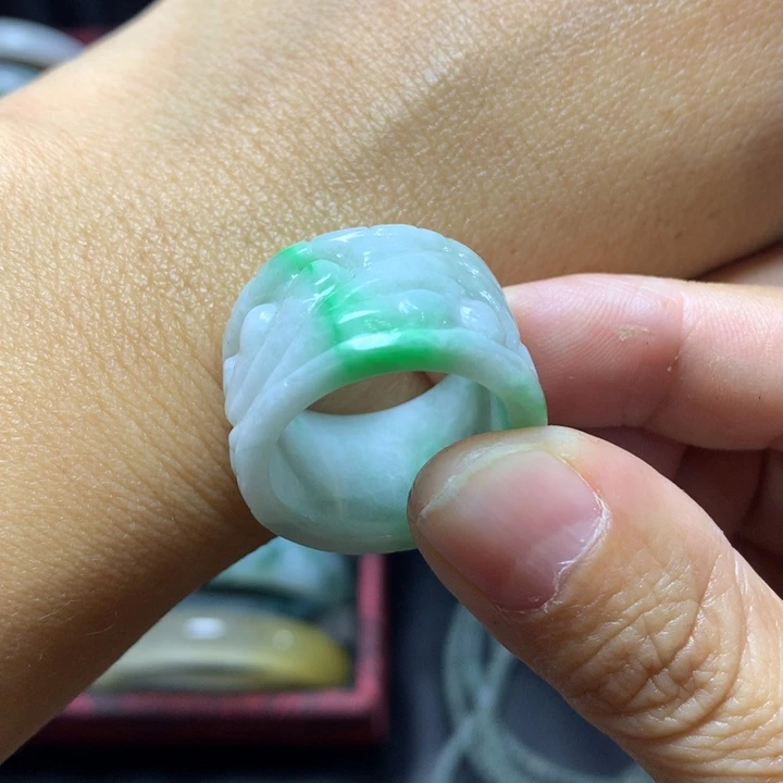 定制翡翠未镶嵌翡翠版子29.21