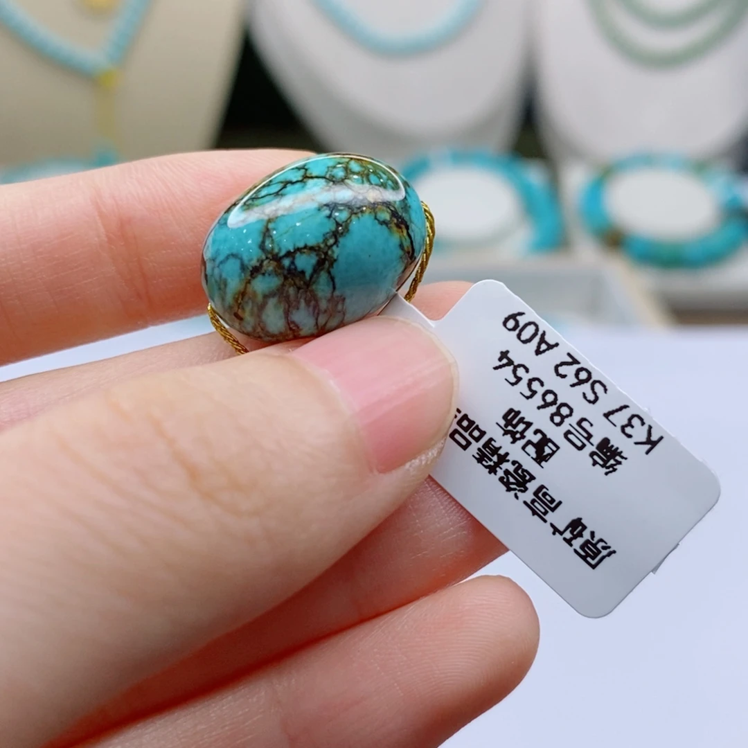 未镶嵌绿松石珠宝奇石
