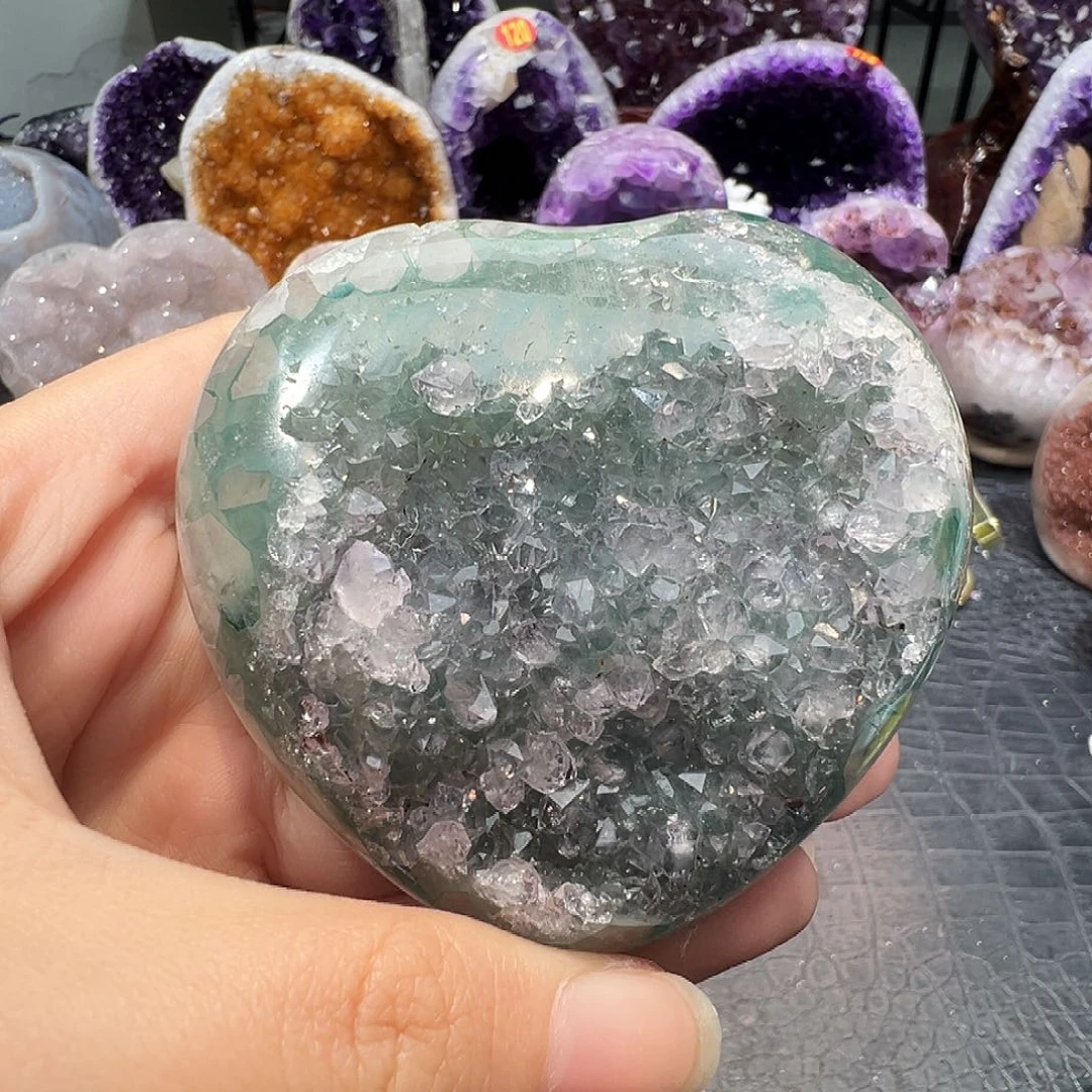 珠宝半成品未镶嵌紫晶