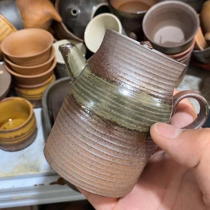 瓷片然后又要在这里去看看