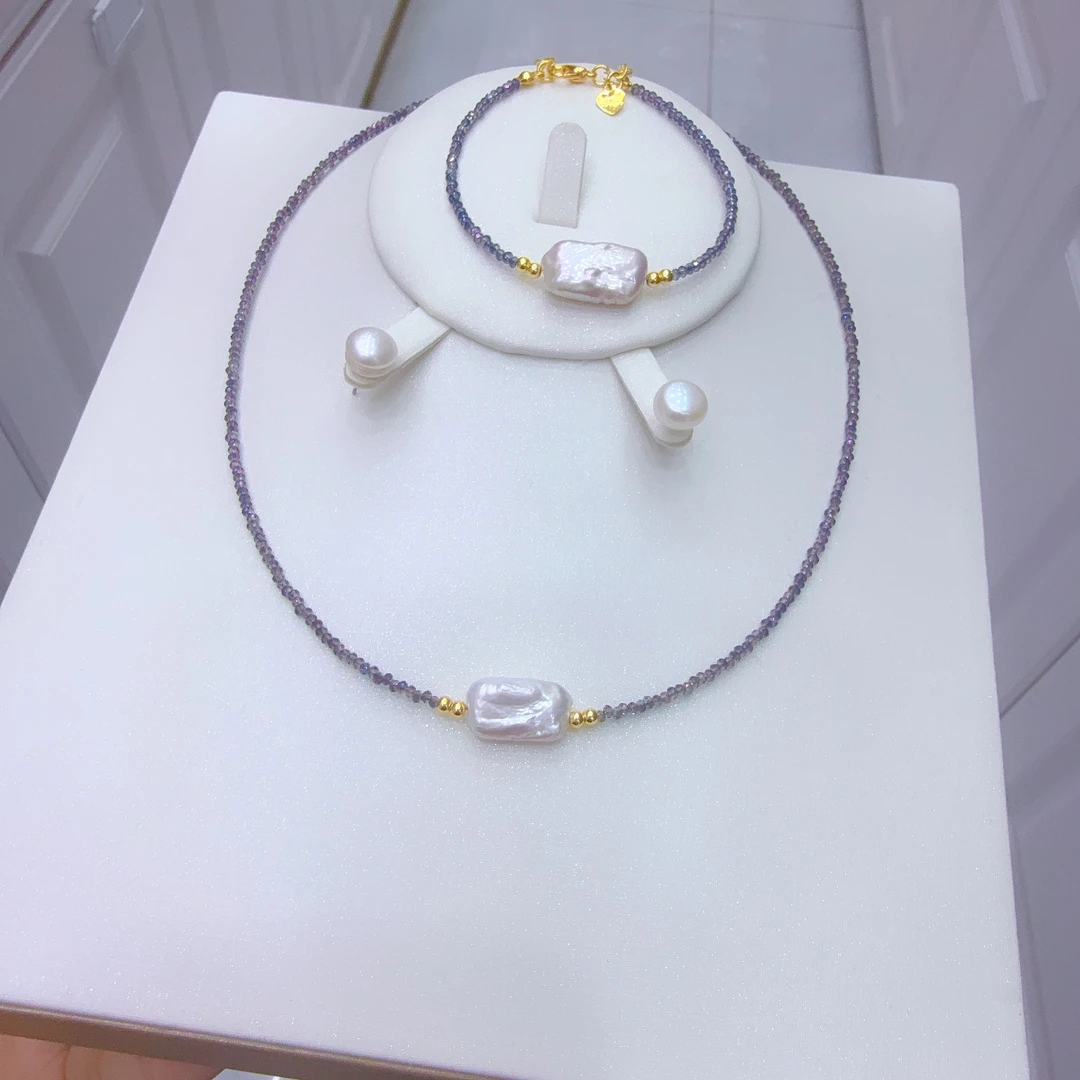 铜合金亚克力项链 新款时尚珍珠三件套首饰手工جىڭ مەرۋايىت气质