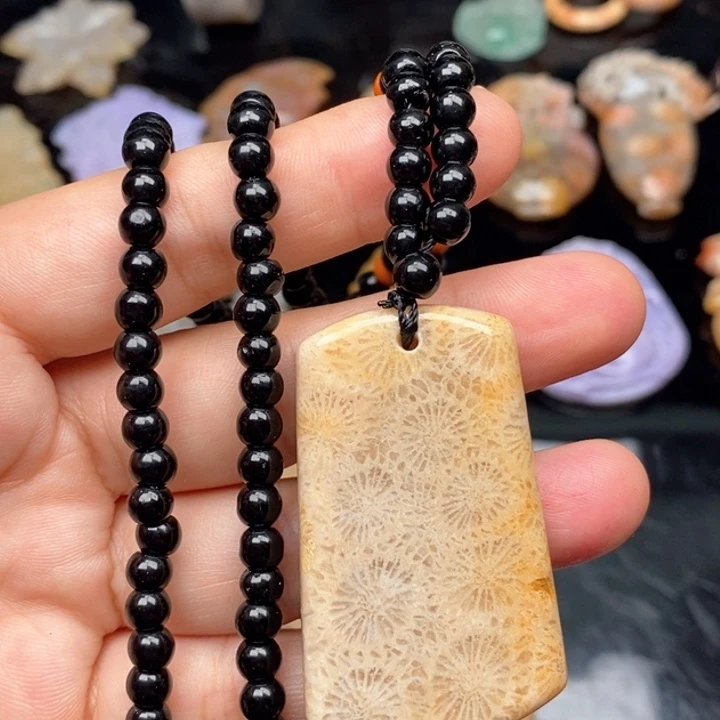 硅化珊瑚（珊瑚玉）手镯未镶嵌