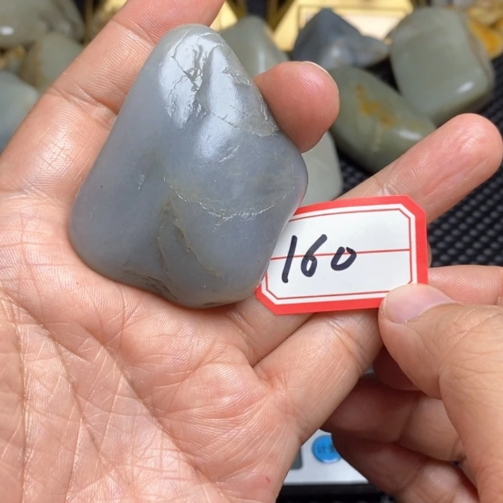 未镶嵌和田玉把件160
