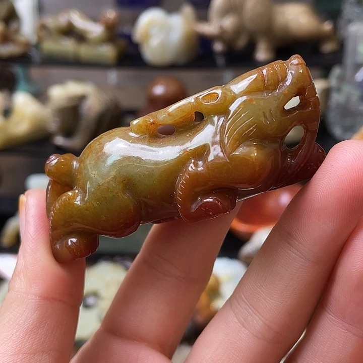 和田玉（糖玉）未镶嵌颈饰