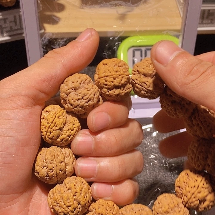 三***果吊坠金刚菩提你说了就算吧