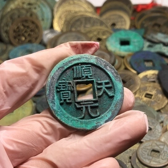 用***1铜现代仿制工艺品顺