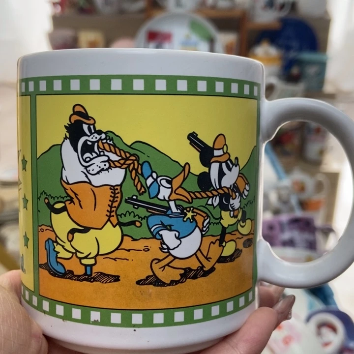 摆件小****～陶瓷哈哈哈哈哈