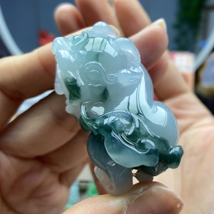 翡翠未镶嵌颈饰吊坠67