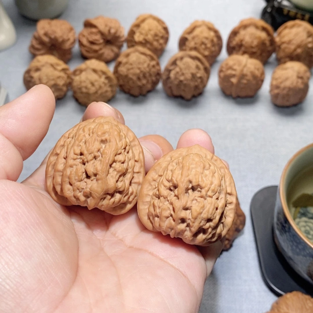 【闪购商品】文玩核桃吊坠蚂蚁王