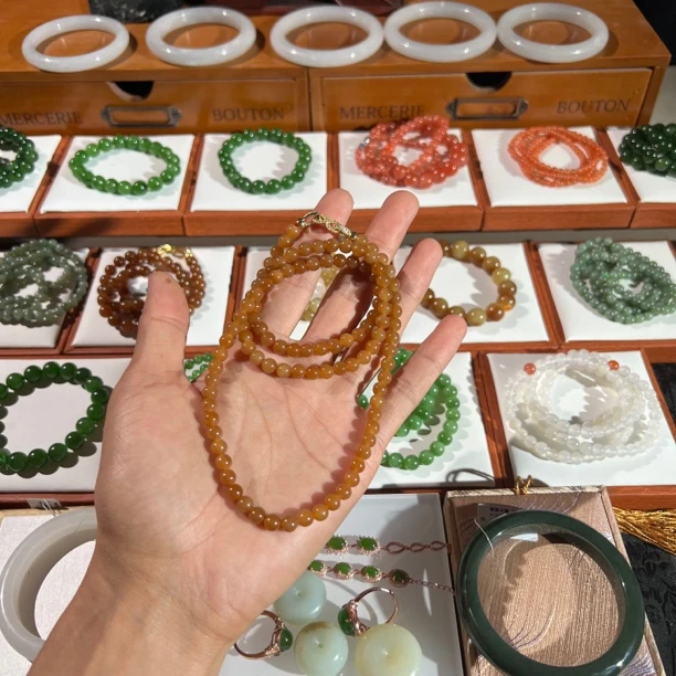 和田玉糖玉项链时尚气质