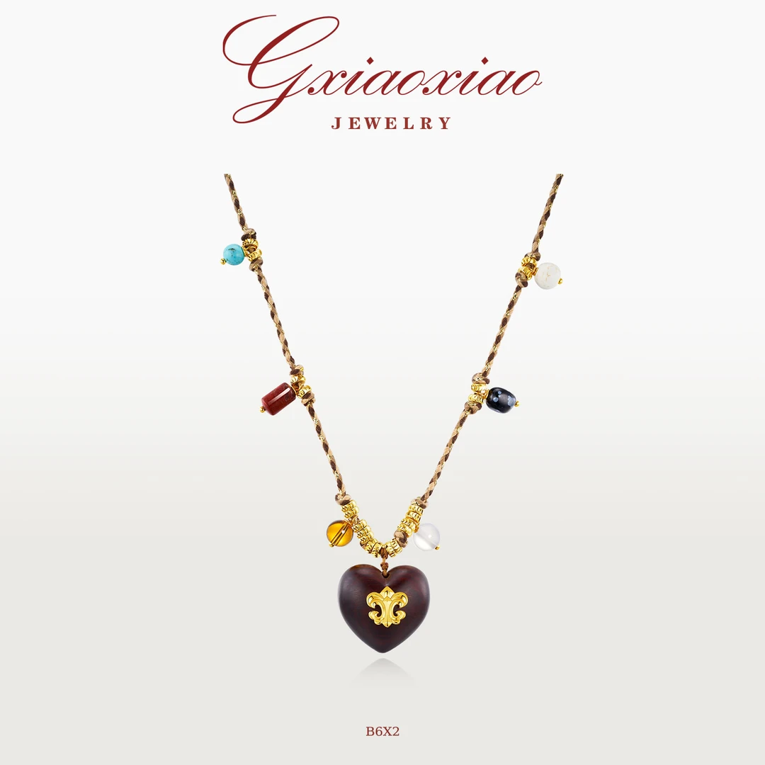 G XIAOXIAO 镀K金 法式气质复古高级感百搭鸢尾花爱心项链 B6X2