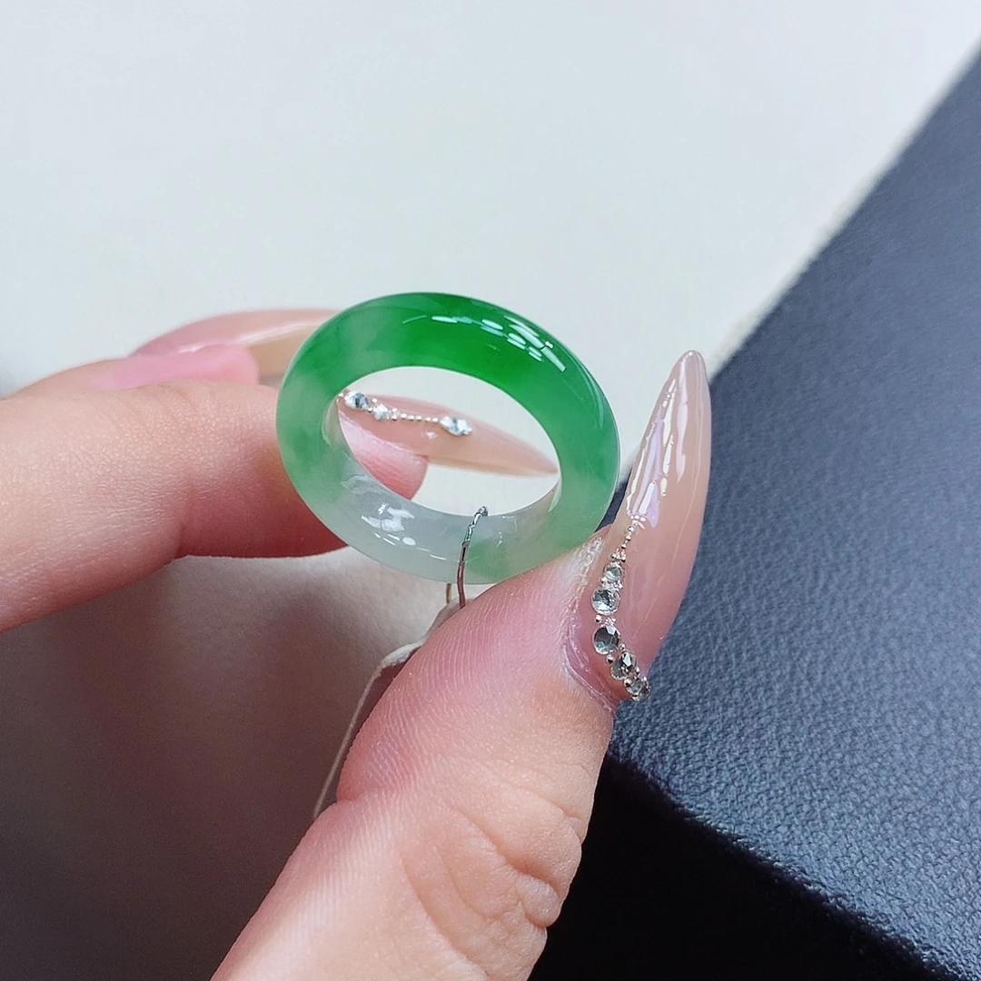 翡翠戒指未镶嵌11号