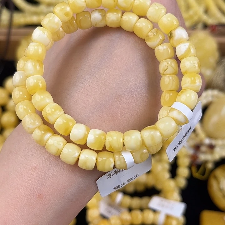 琥珀项链未镶嵌琥珀，多样性发其一