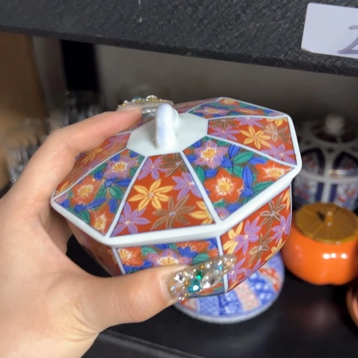 盖碗瓷器直播放漏中