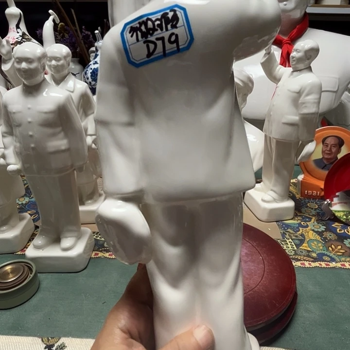 陶瓷库存微瑕32厘米D79