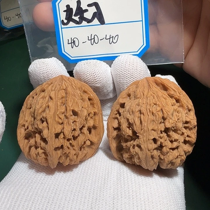文玩核桃吊坠南疆妖刀留疤39