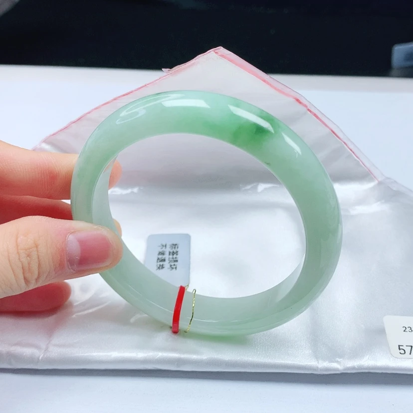 【闪购商品】翡翠手镯未镶嵌天然缅甸a货手镯57