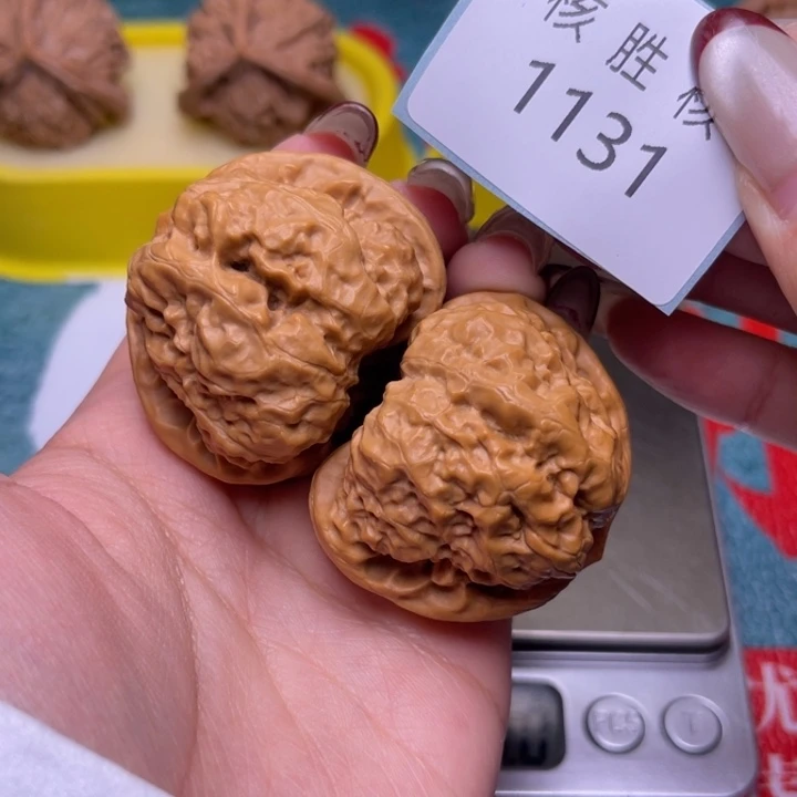 文玩核桃把件蛤蟆头42.1131