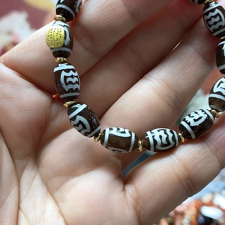 合金颈饰玛瑙/玉髓旺*呢