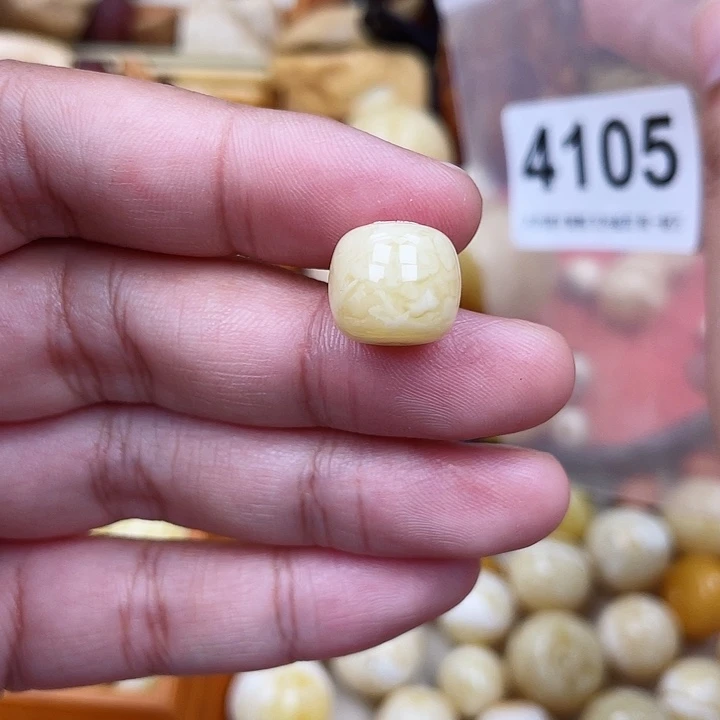蜜蜡未镶嵌珠宝奇石粉12.7虎皮