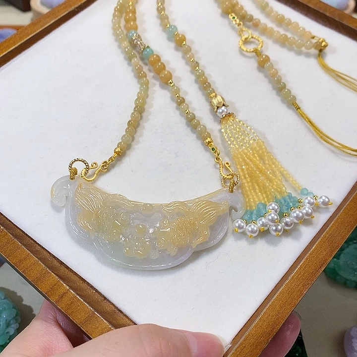 翡翠未镶嵌颈饰翡翠吊坠