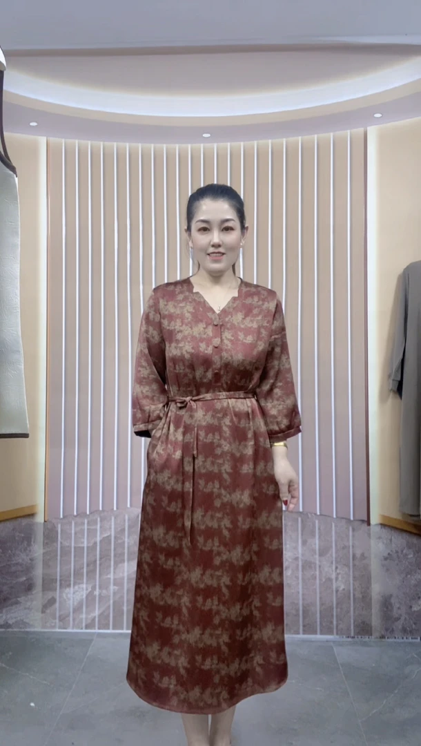 226显瘦气质时尚女士优雅长款连衣裙