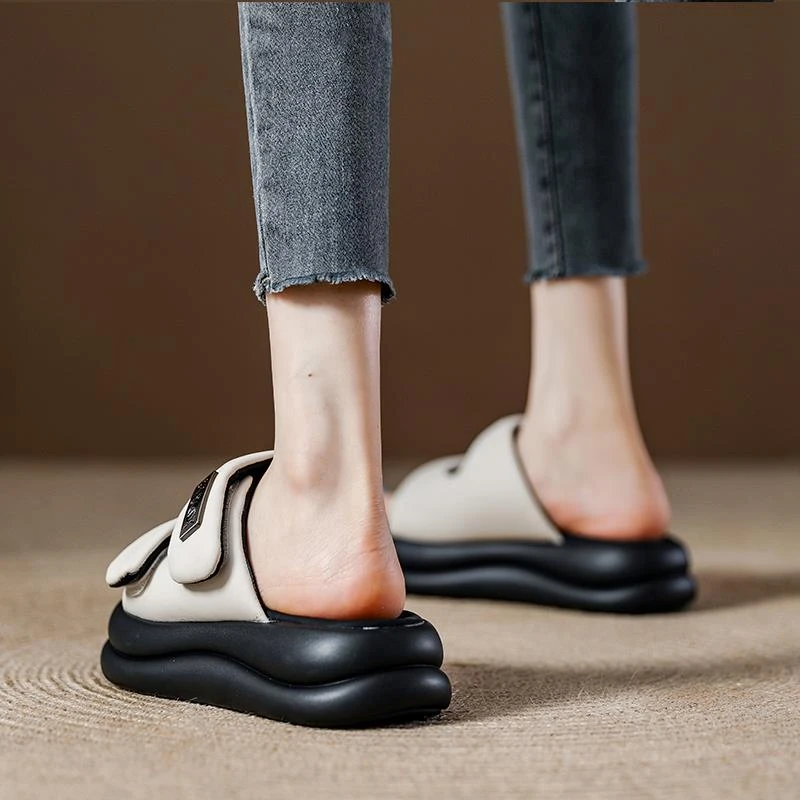 真皮厚底魔术贴一字拖鞋女2025年夏季新款沙滩鞋百搭软底凉拖外穿