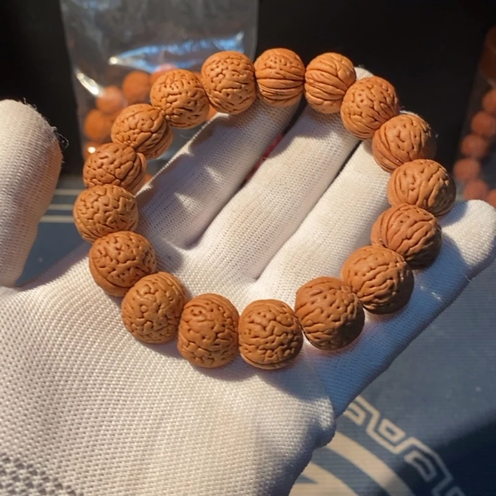 文玩核桃手串……42